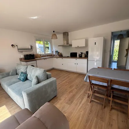 Maison A Palais Sur A Cote Du *