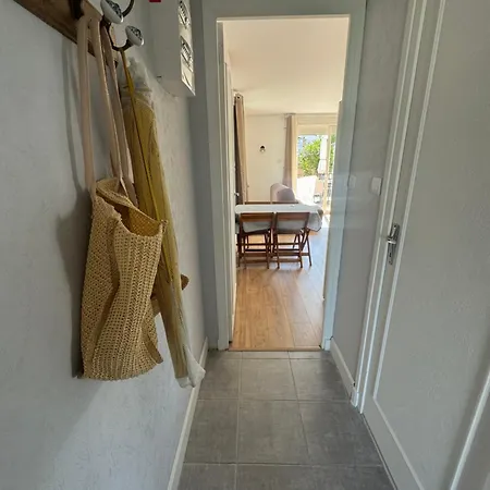 Maison A Palais Sur A Cote Du